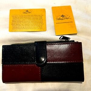 NWT PATRICIA NASH wallet.